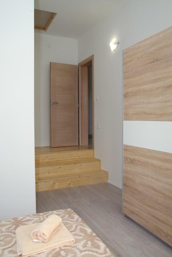 Holiday Home Luka Zadar Bagian luar foto