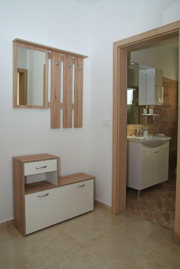 Holiday Home Luka Zadar Bagian luar foto