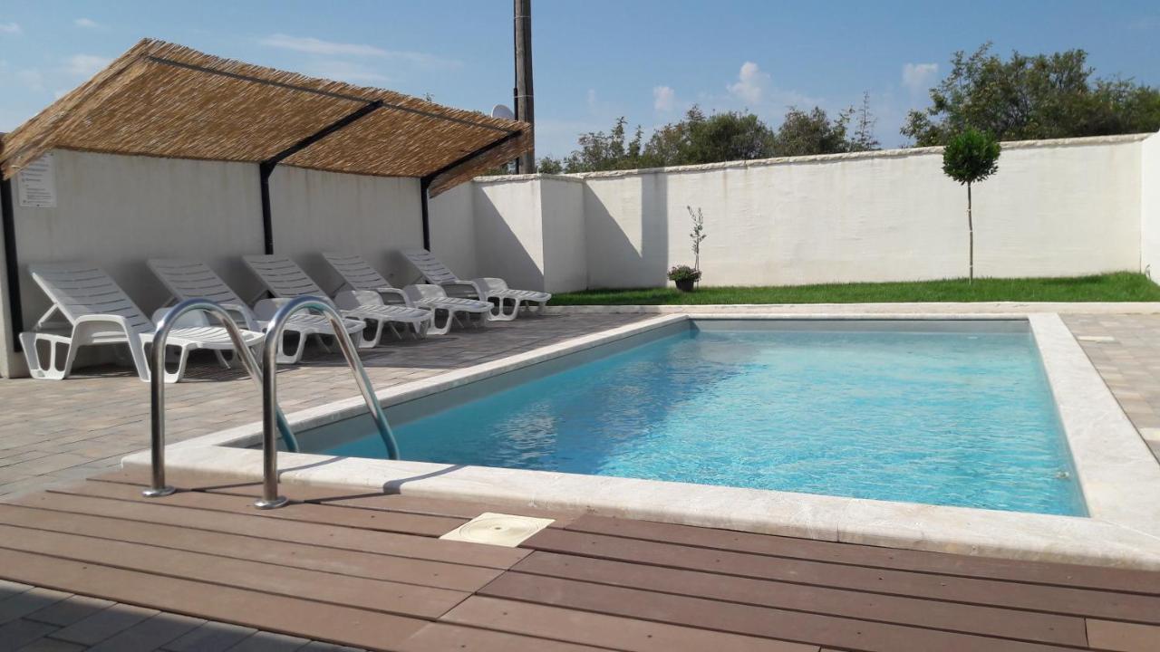 Holiday Home Luka Zadar Bagian luar foto